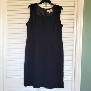 Kasper Sleeveless Shift Dress